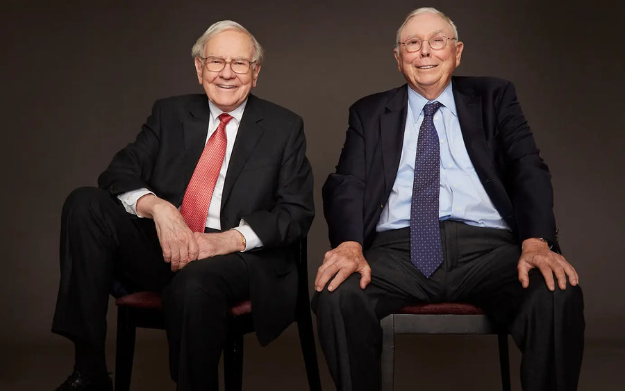 Two investors in suits seated side by side, illustrating Munger's mental models thinking framework.